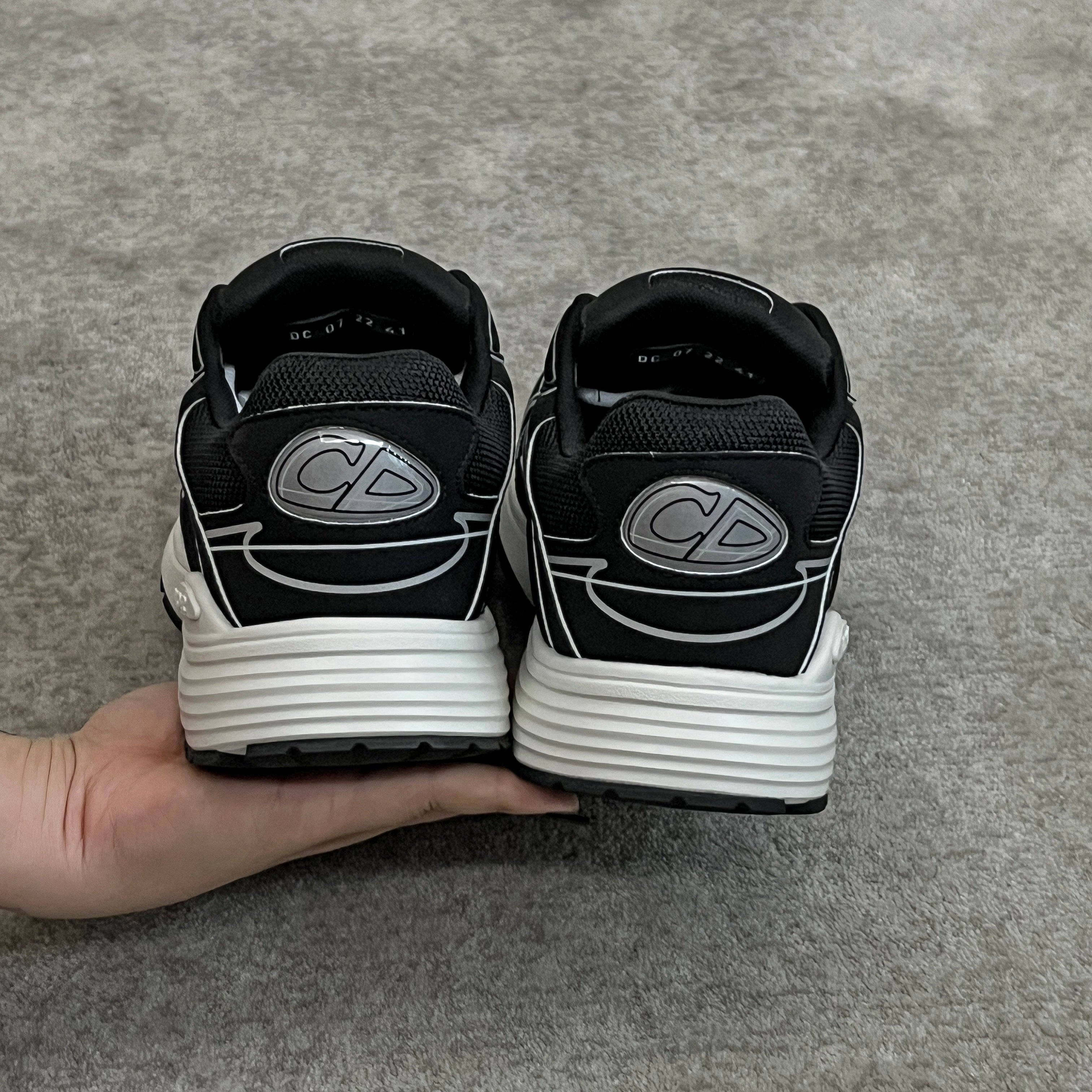 Sneakers B30