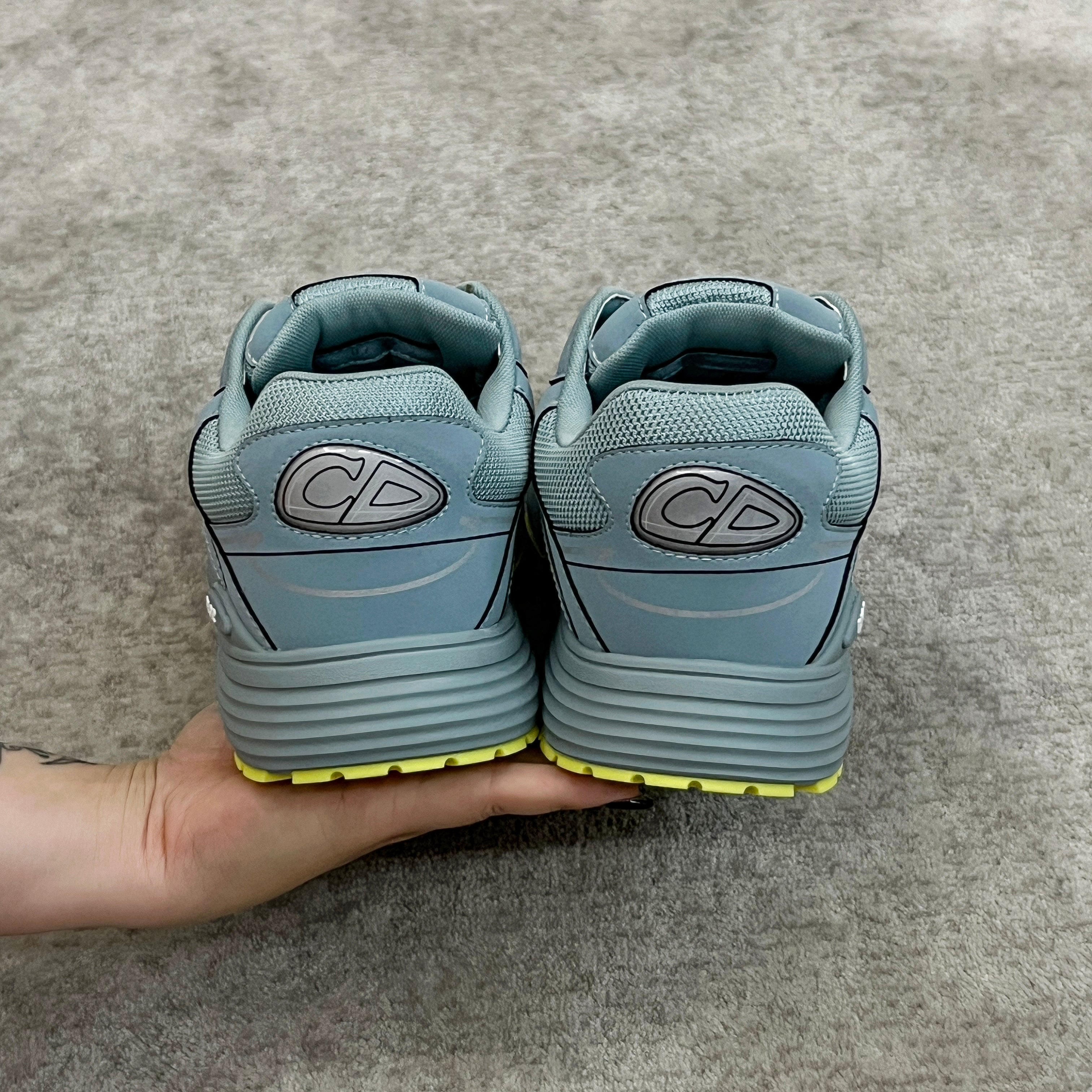 Sneakers B30