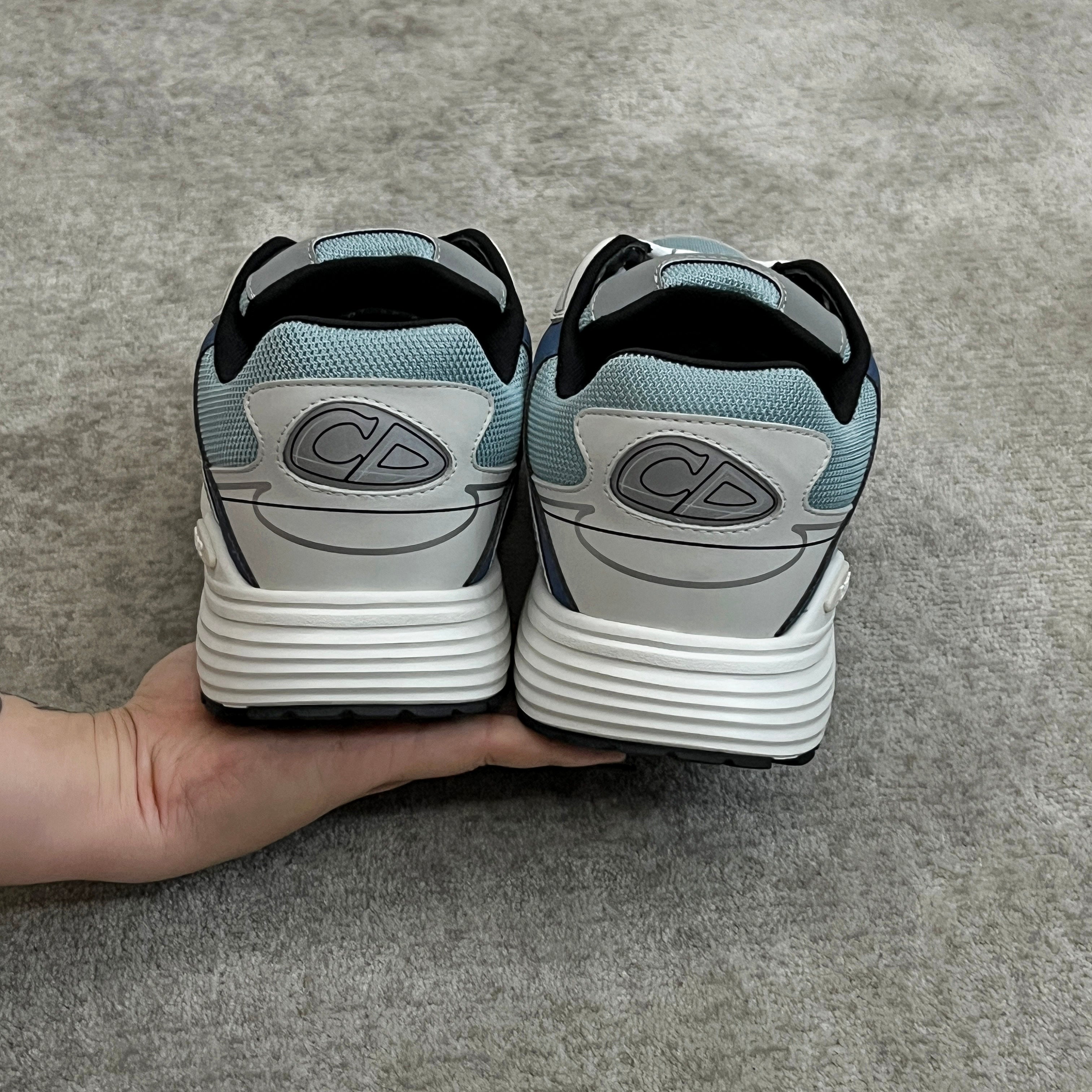 Sneakers B30