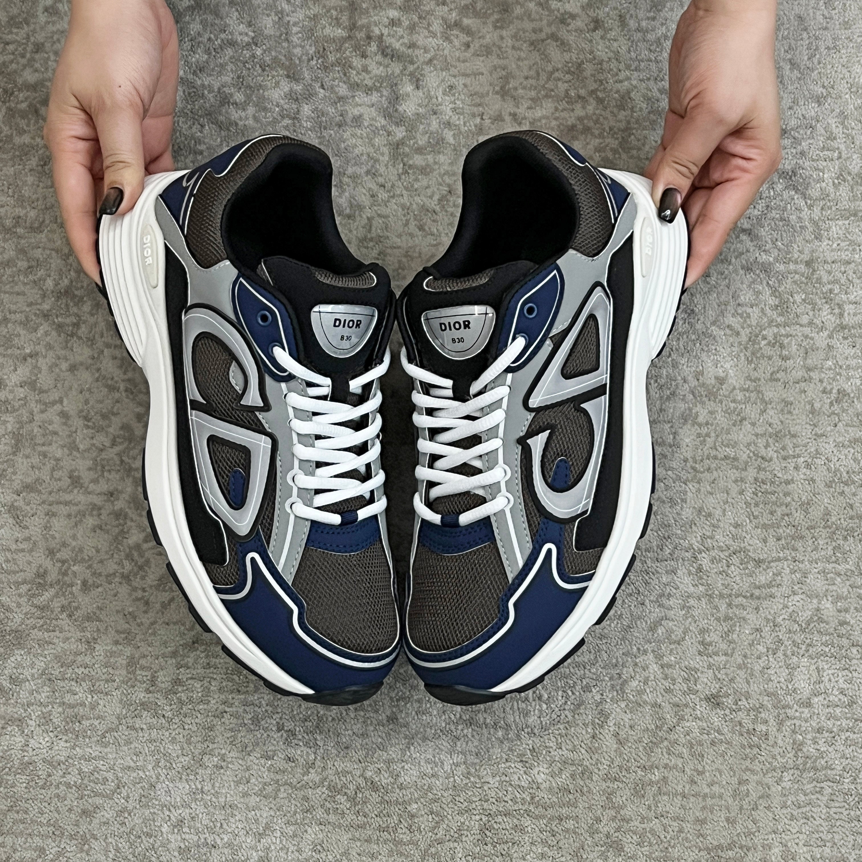Sneakers B30